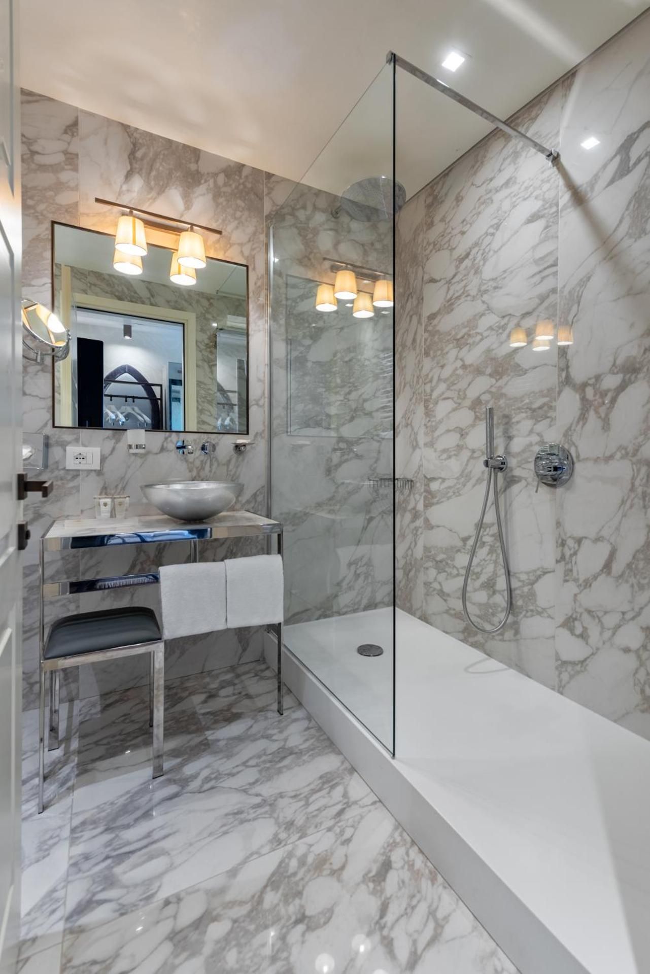 undefined Palazzo Veneziano 5