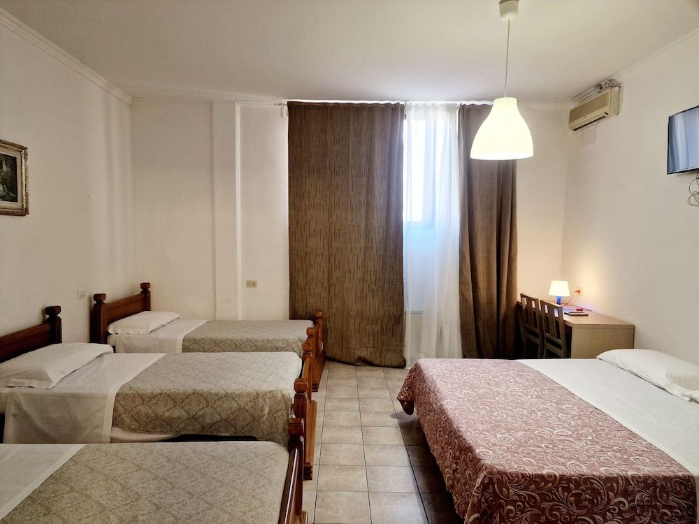 undefined Hotel Firenze 2000