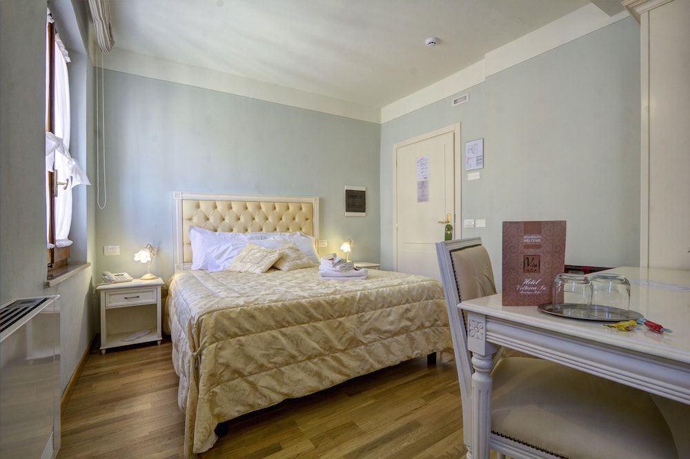 Hotel Volterra In Superior Traditional Room, 1 Queen Bed