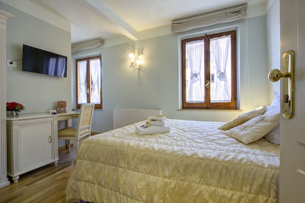 Hotel Volterra In Superior