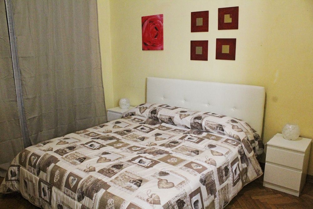 La Stella di Roma B&B Standard Double Room, Private Bathroom (Jetted tub) 4