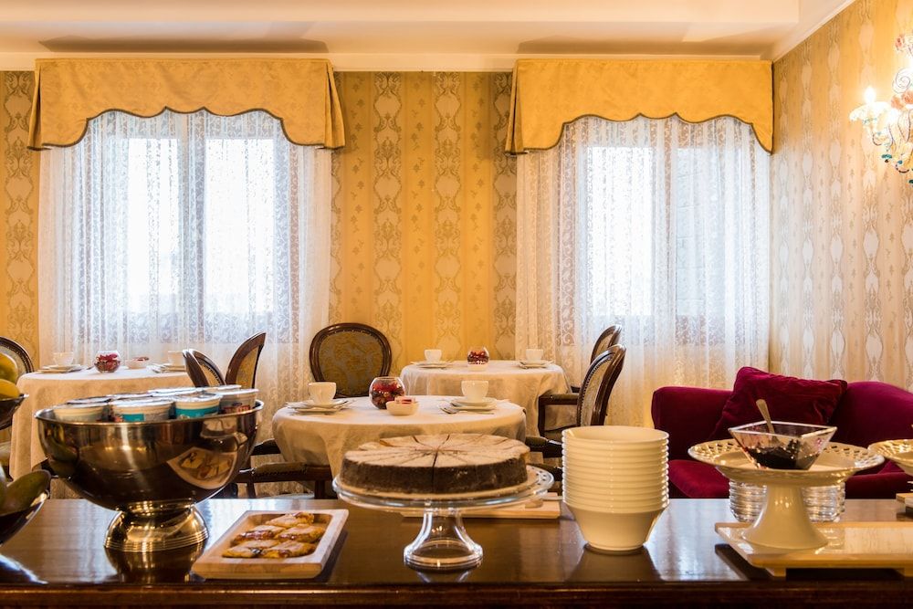 undefined Palazzo Bembo - Exclusive Accommodation 10