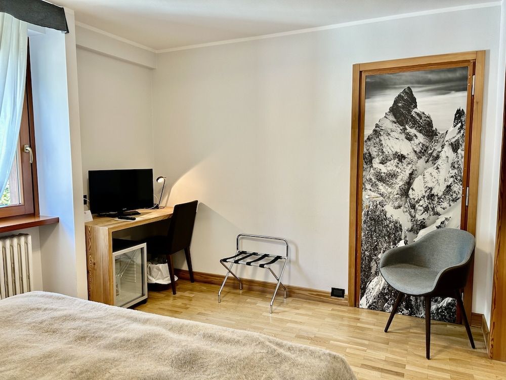 Croux Double or Twin Room 7