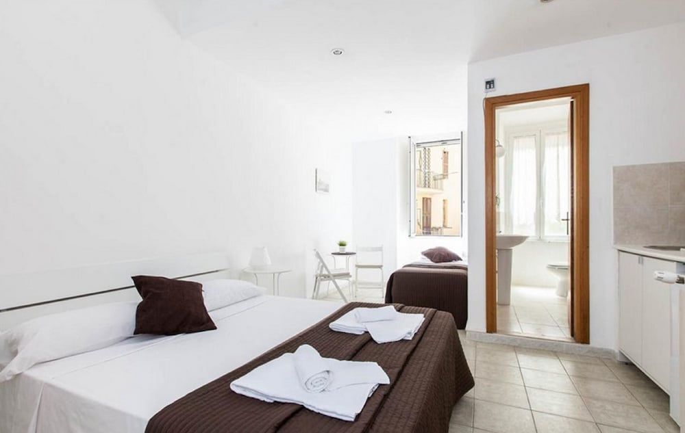 undefined Al Colosseo 8l 2