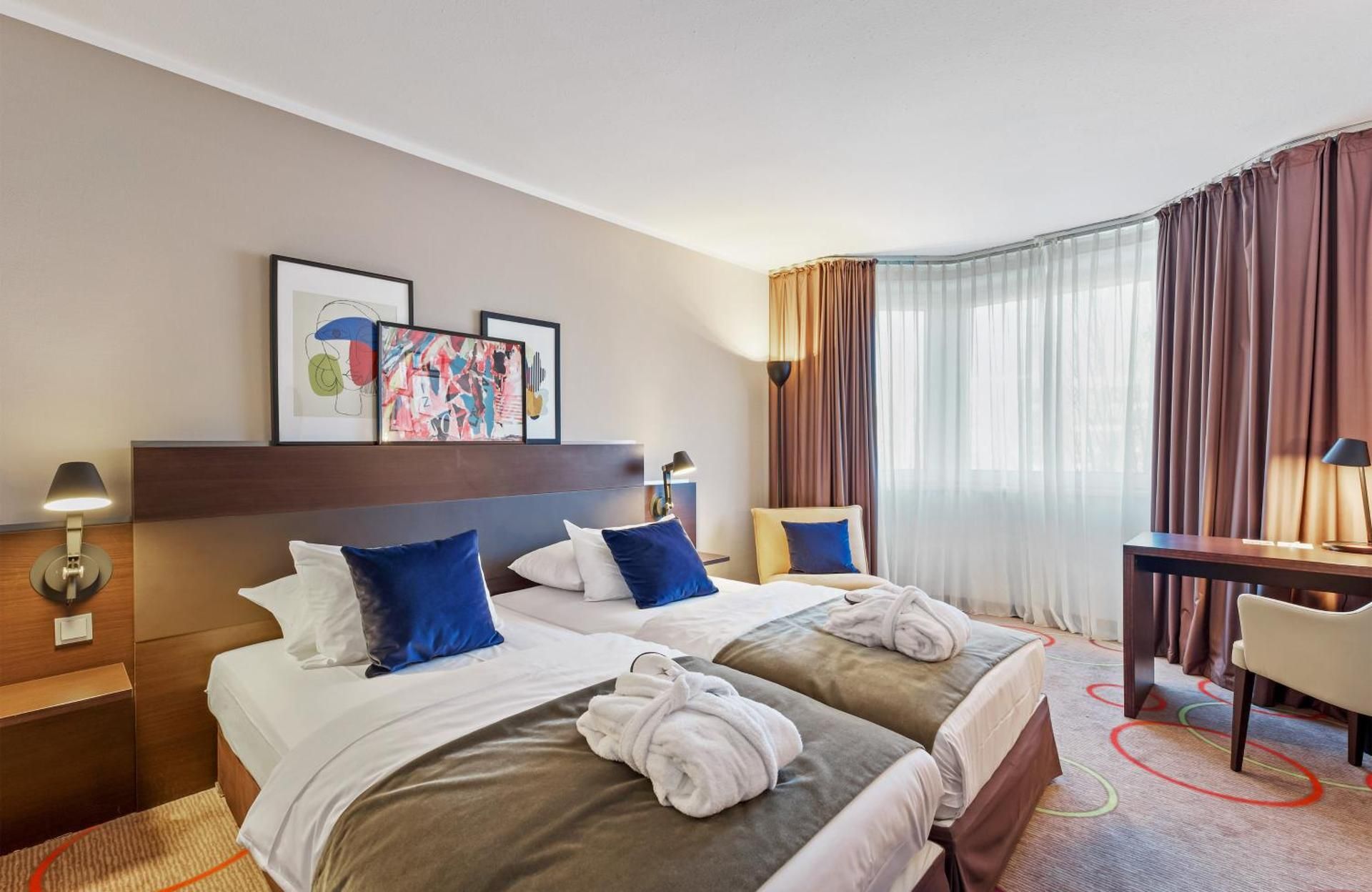 Comfort Twin Room