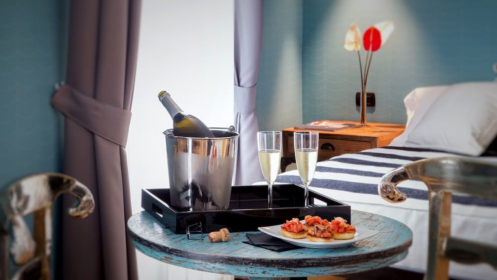 undefined QT Suites Roma 9