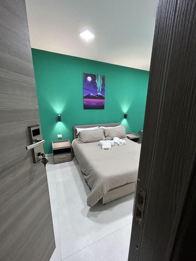 2Naples rooms Comfort Double Room 11