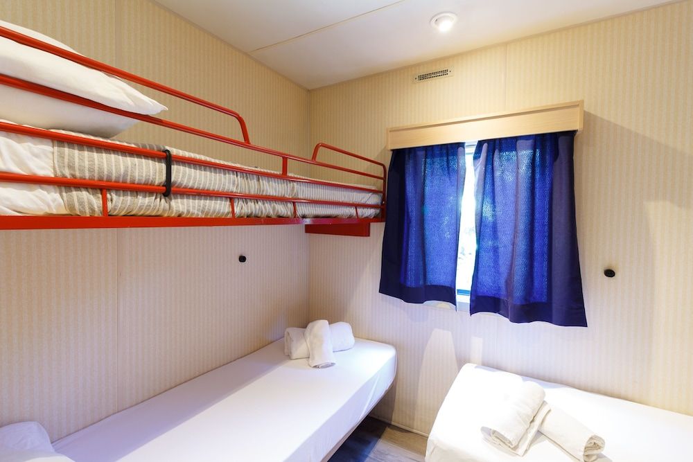 Club Bungalow, 2 Bedrooms, Kitchenette, Garden View