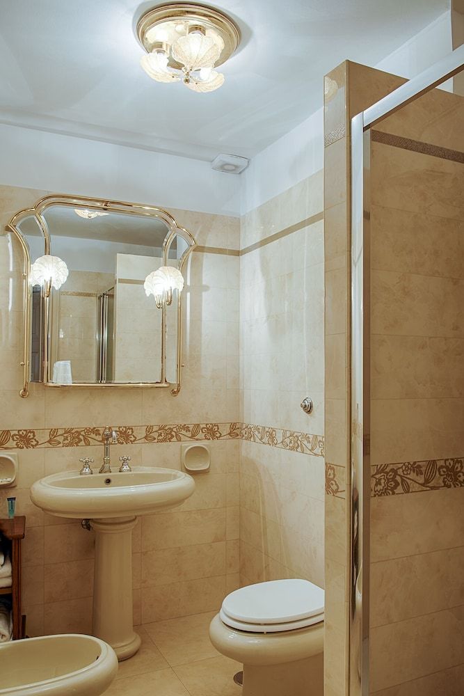 Armonia All'Opera Suite 10