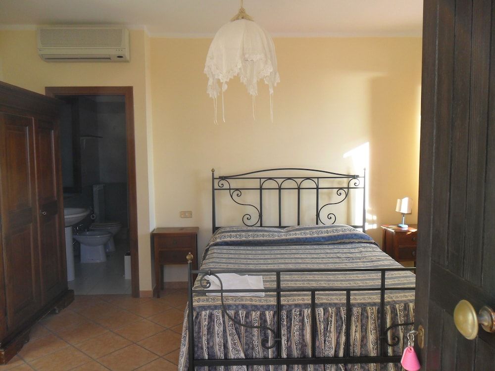 Standard Triple Room, 1 Bedroom, Private Bathroom, Ocean View