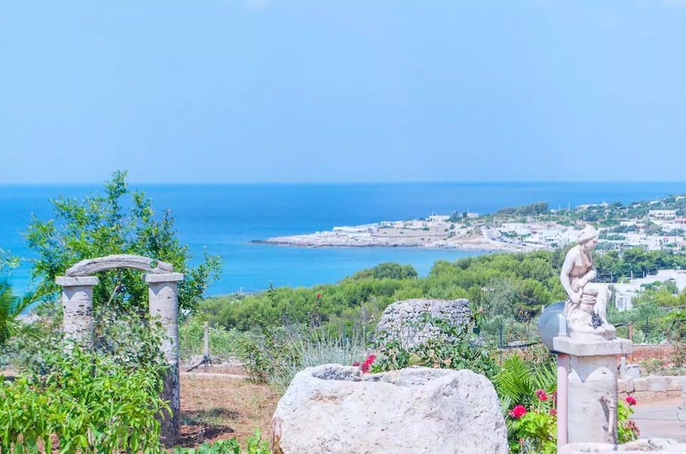 Exclusive Apartment, 2 Bedrooms, Sea View, Sea Facing