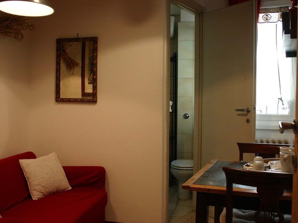 Le Fate Apartments Superior Double Room, Private Bathroom, City View (Aventino bagno esterno  ) 2