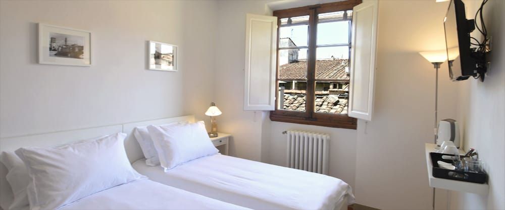 Toscanelli Residenza D'epoca Standard Twin Room, City View (Ponte Vecchio) 2