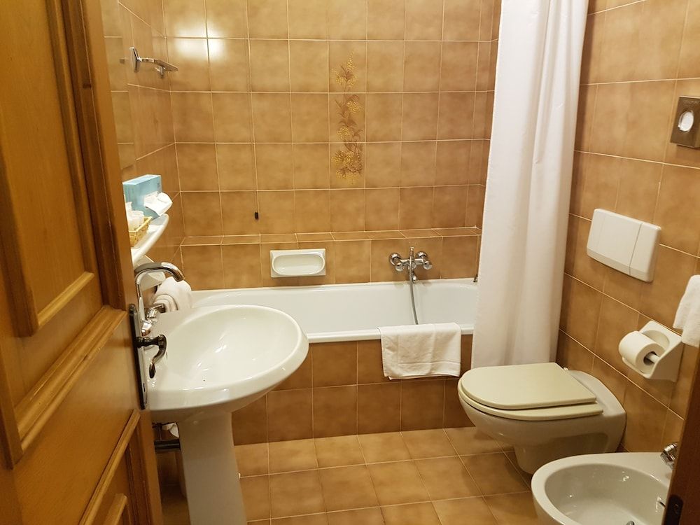 undefined Des Alpes 9