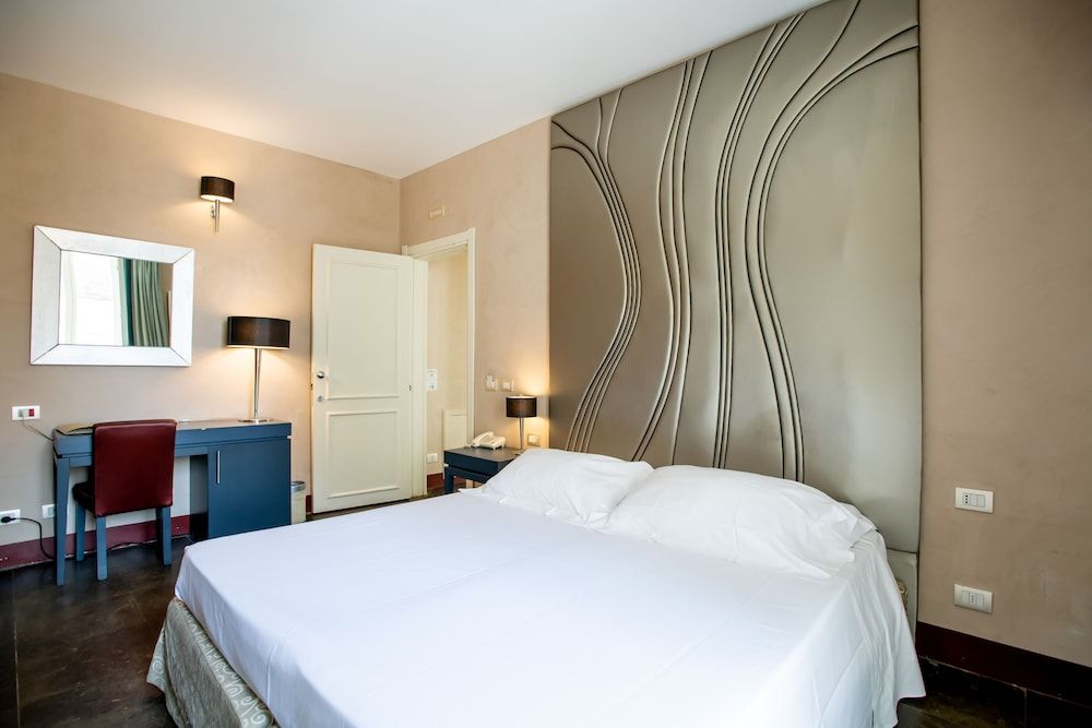 De Stefano Palace Superior Double Room, 1 Double Bed 7