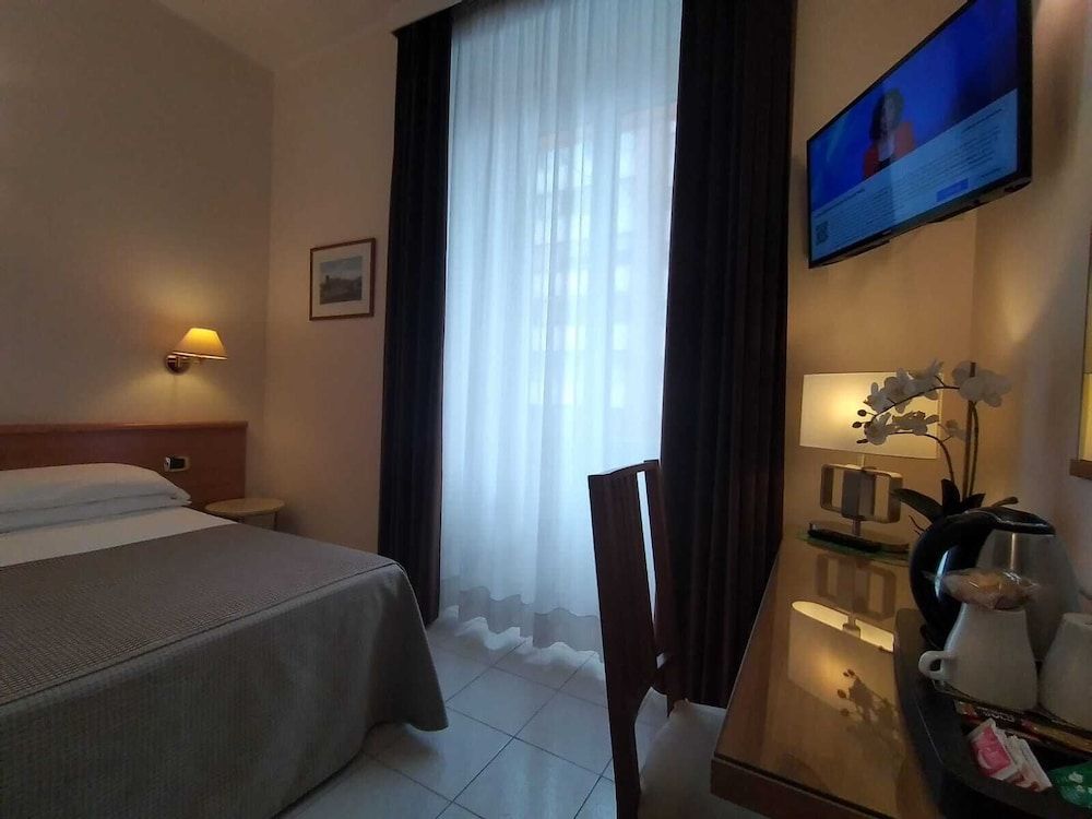 undefined Hotel Principe Eugenio 5