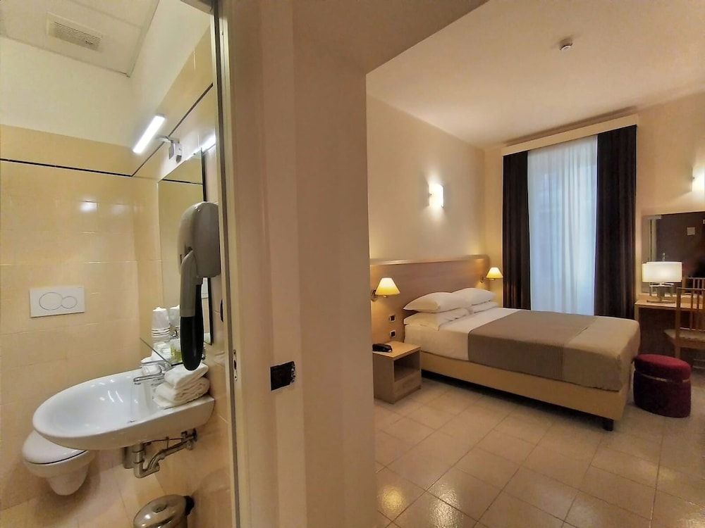 undefined Hotel Principe Eugenio 9