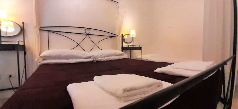 undefined WRH Trastevere 8