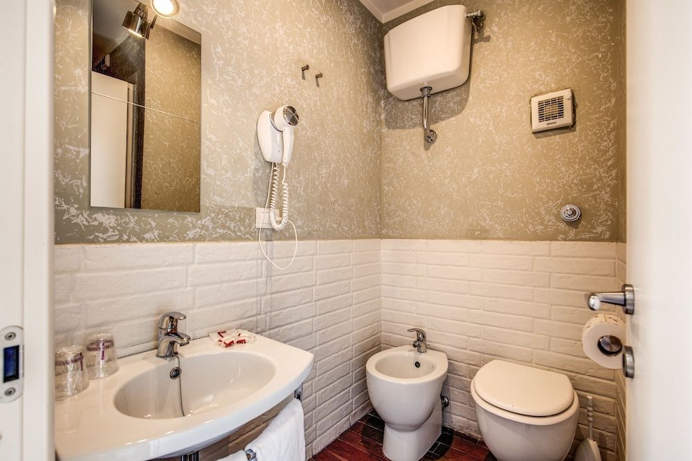 WRH Termini Double Room 14