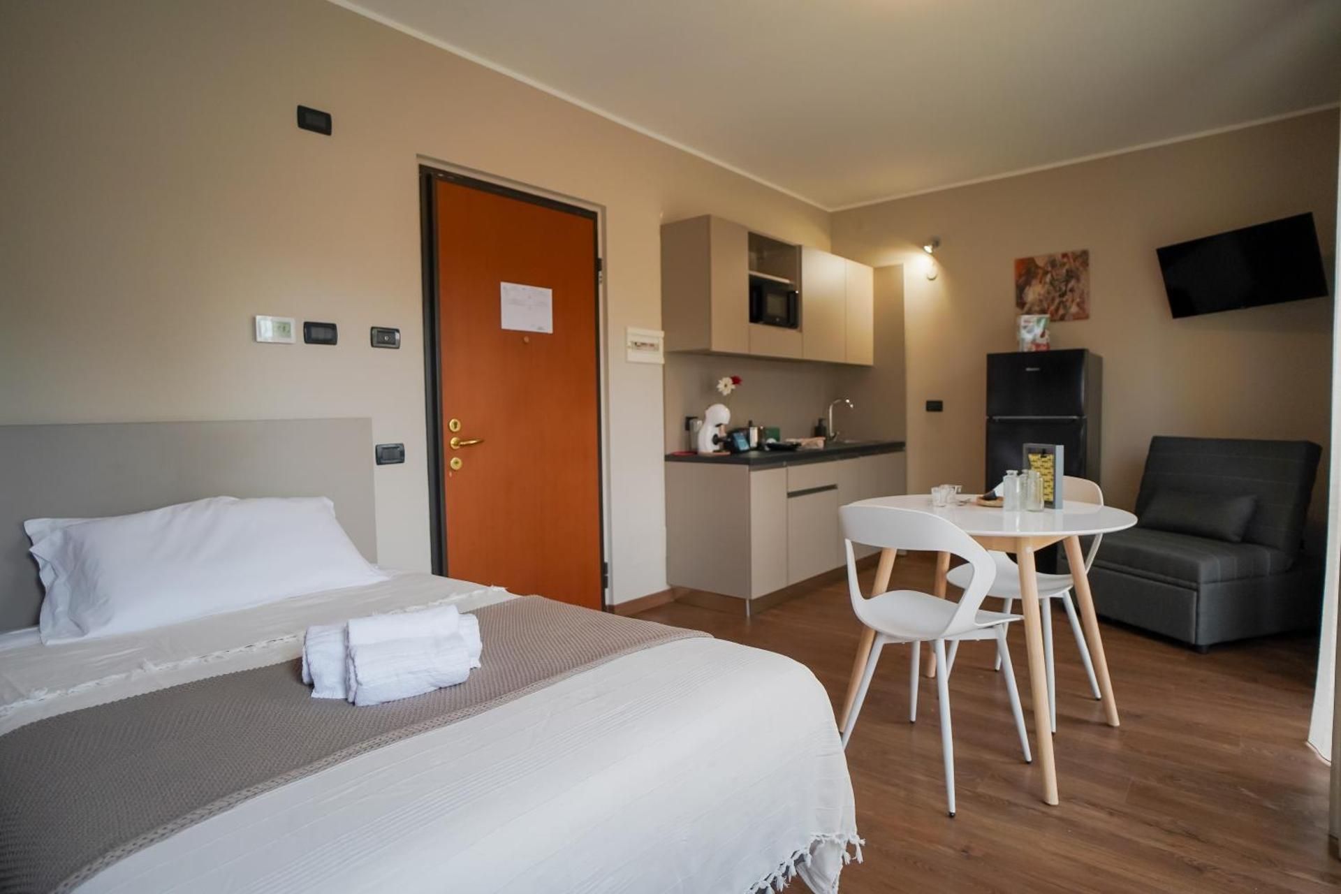 Single Room with Balcony