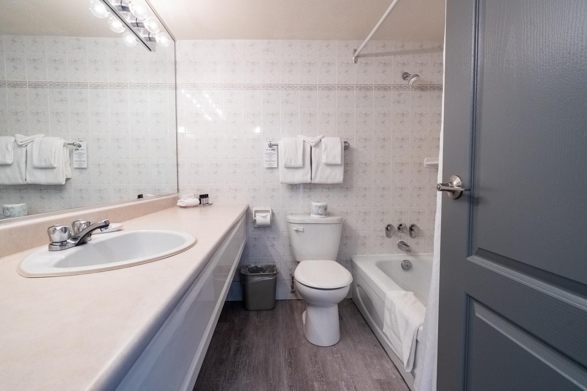 Run Of House - Room Type Not guaranteed