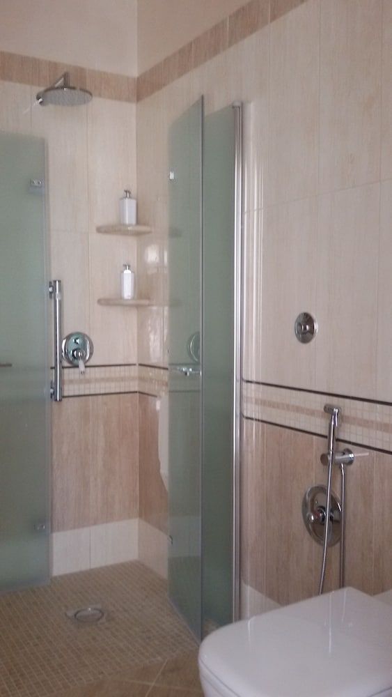 Daphnae House Deluxe Double Room, Balcony (Euridice) 8