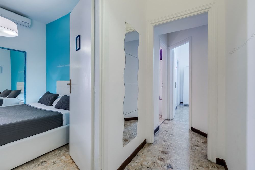 Allegra's House Double or Twin Room 7