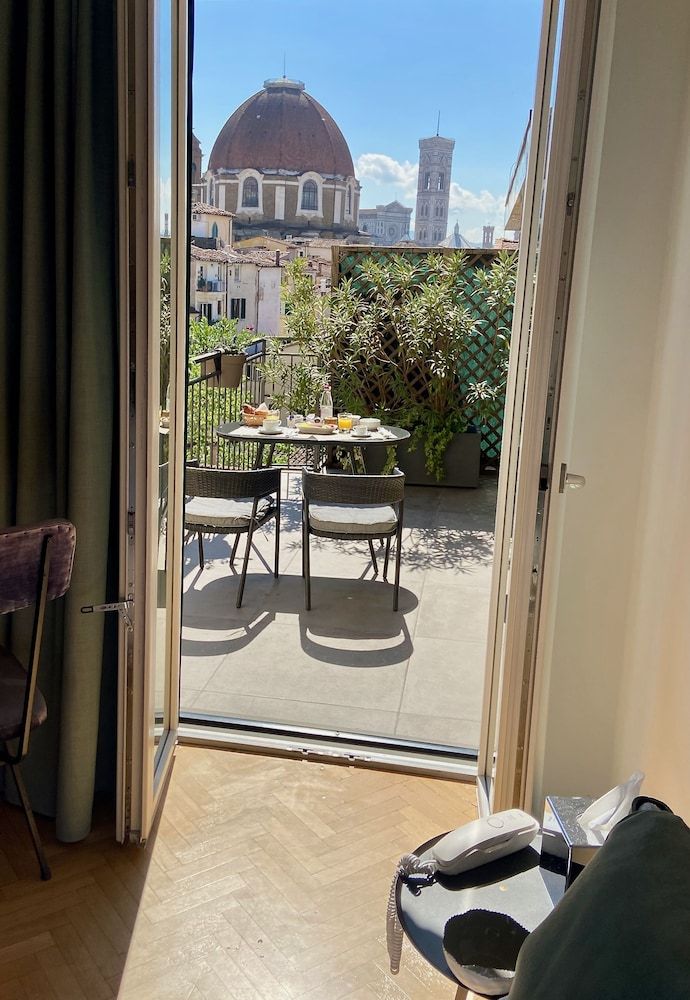 undefined Relais Luce Florence 7