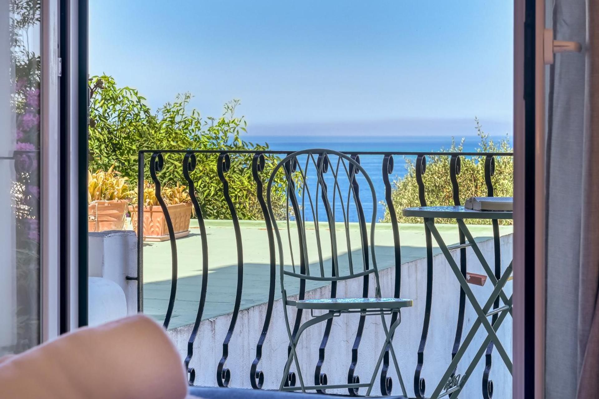 Superior Double or Twin Room with Sea View