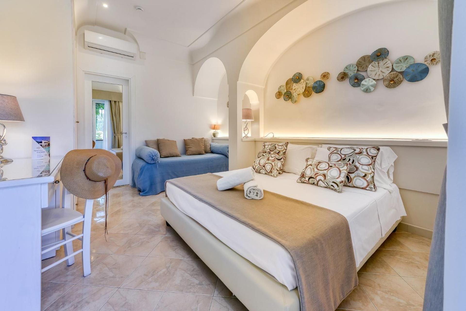 Comfort Triple Room
