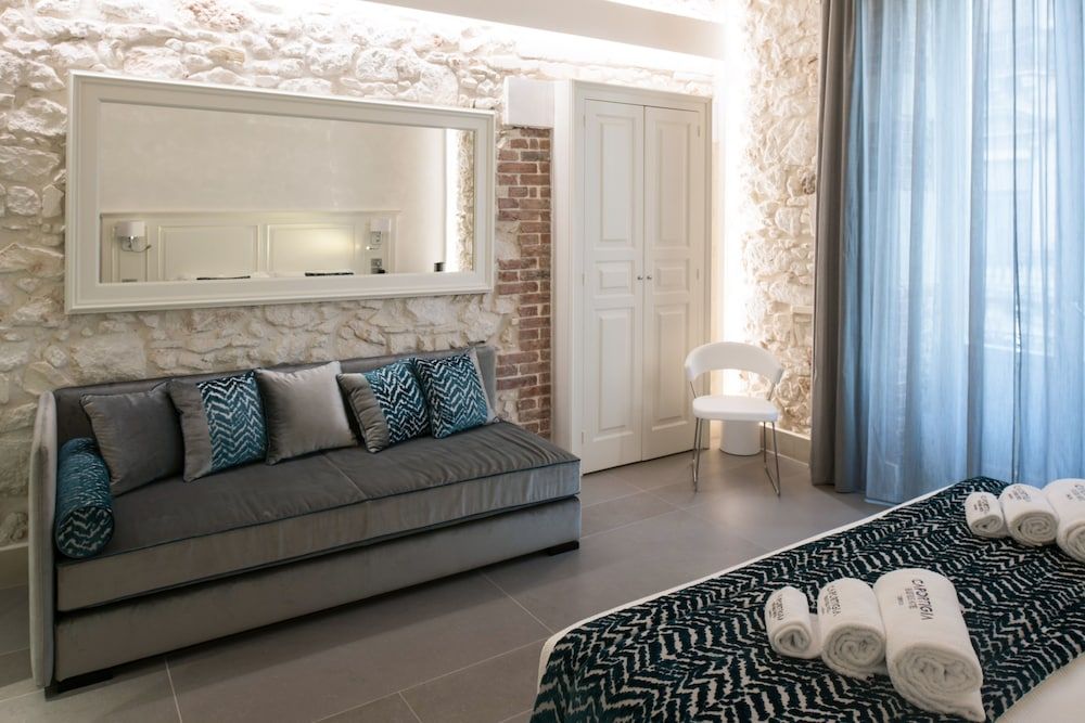 Caportigia Boutique Hotel Superior Room, City View 6