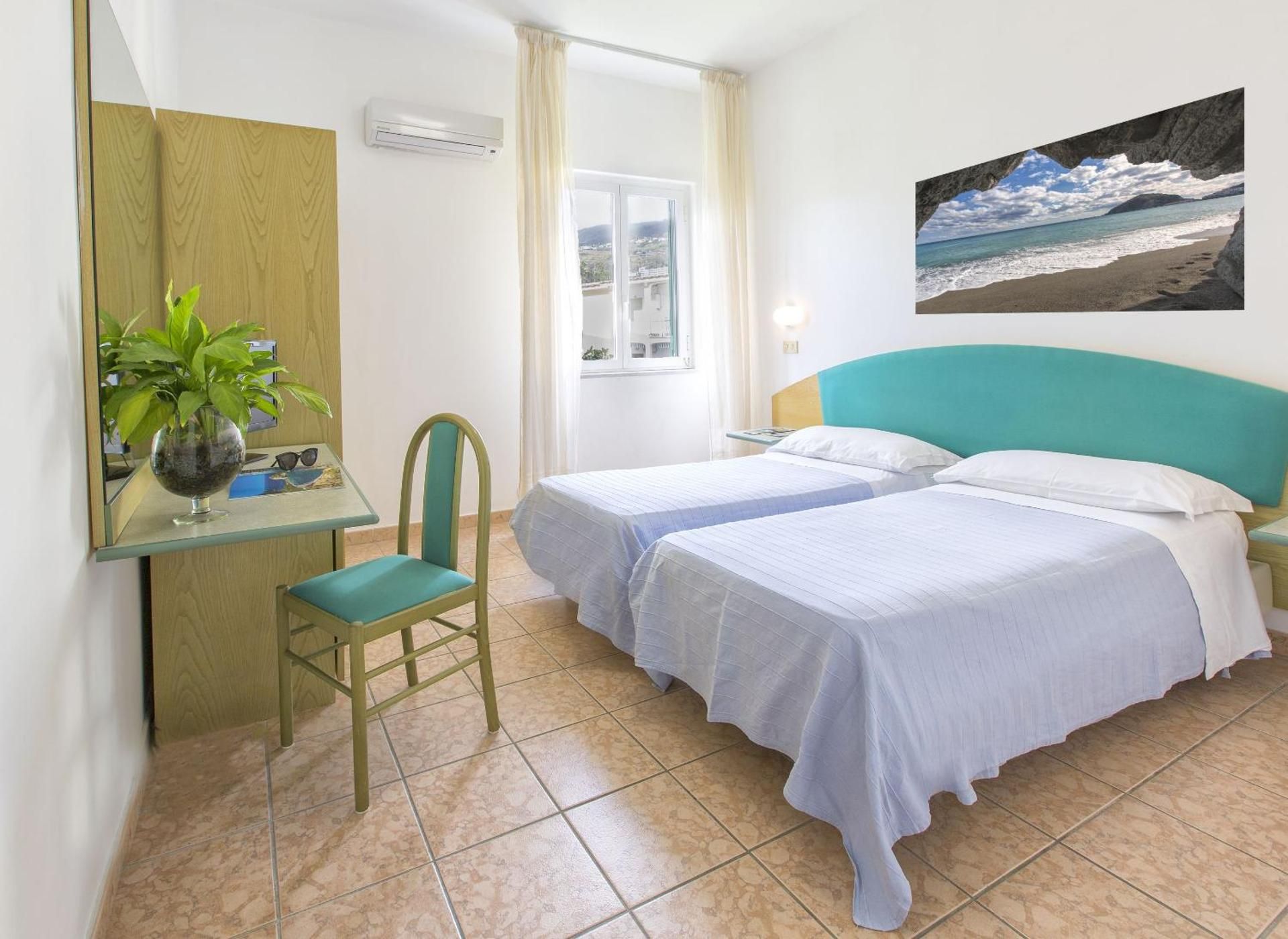 Double or Twin Room with Garden View