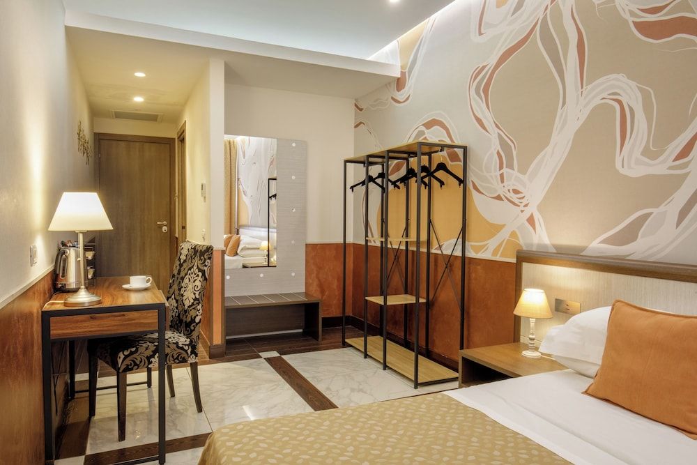 undefined Corso Grand Suite 8