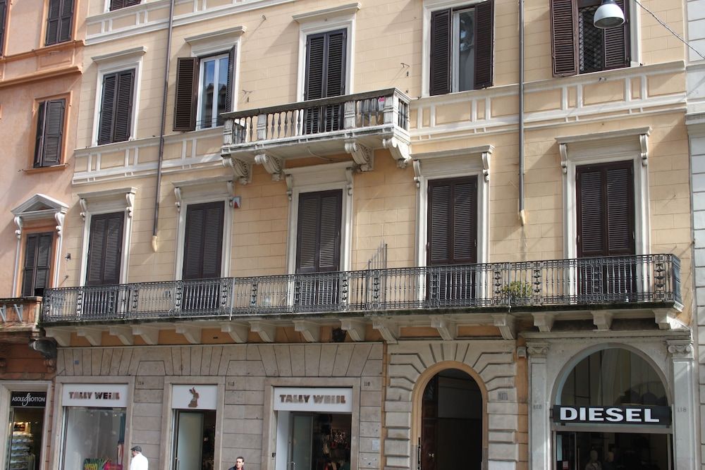 undefined Corso Grand Suite 6