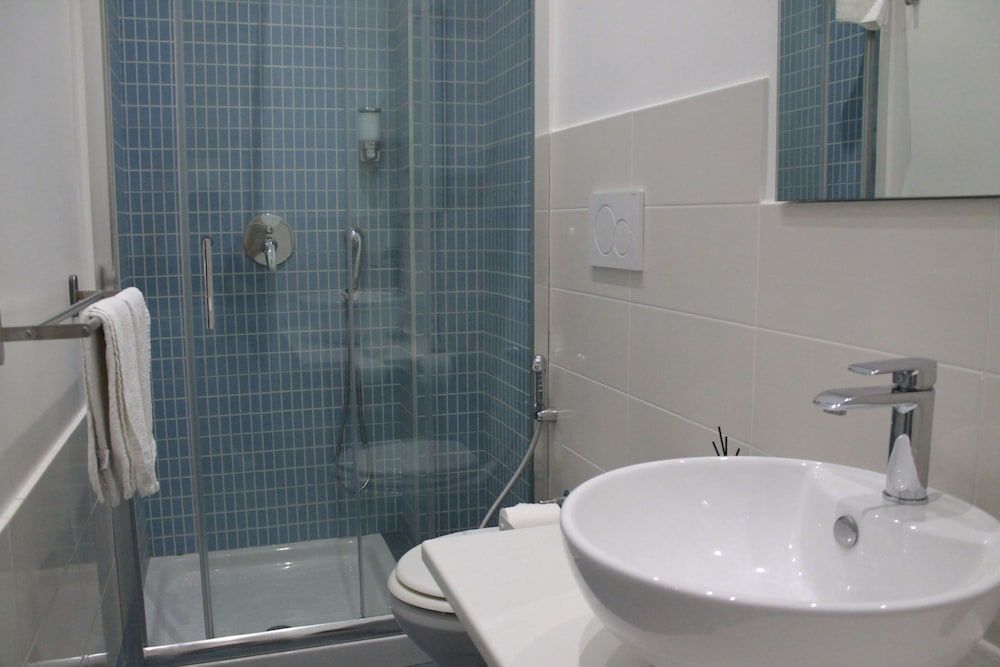 Mascalzone Latino Luxury Rooms Classic Double or Twin Room, Courtyard View 15