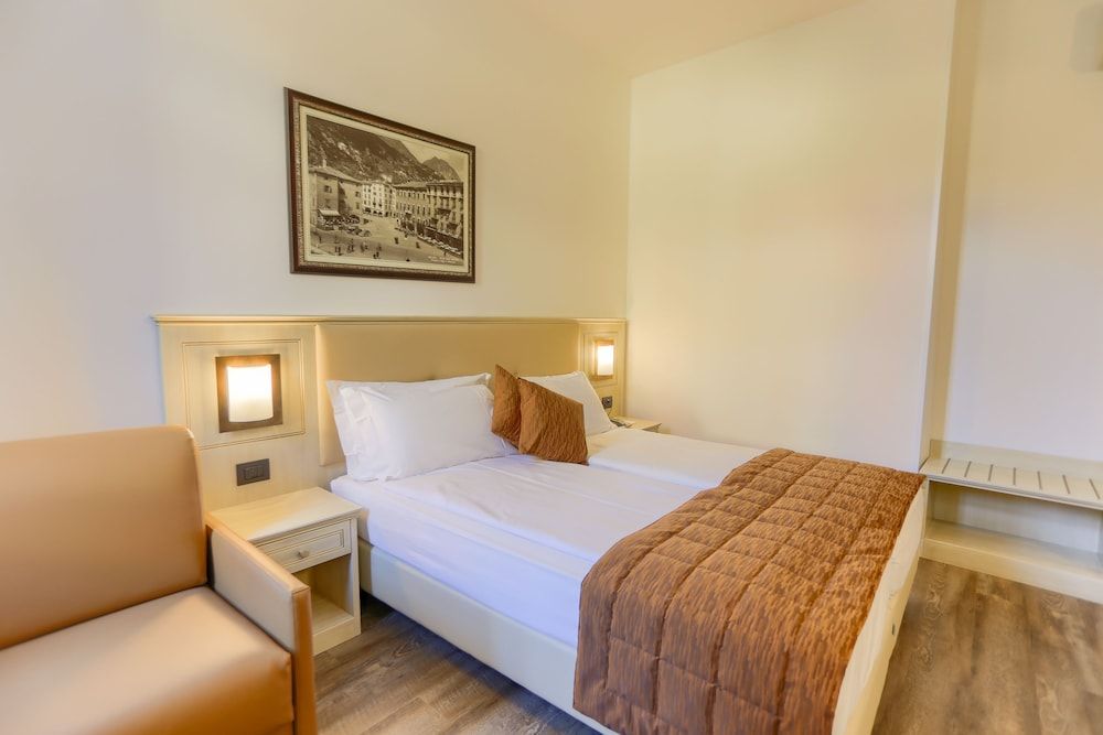 Economy Double or Twin Room
