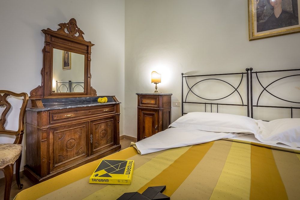 Double Room Single Use, Private Bathroom