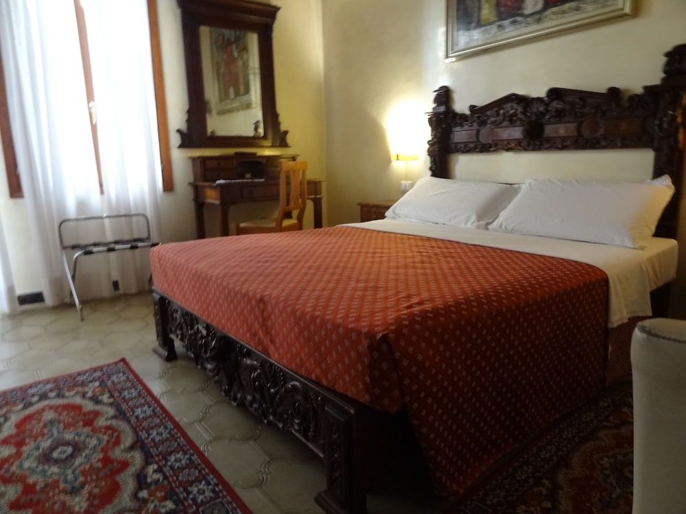 Hotel Minerva E Nettuno Standard Triple Room