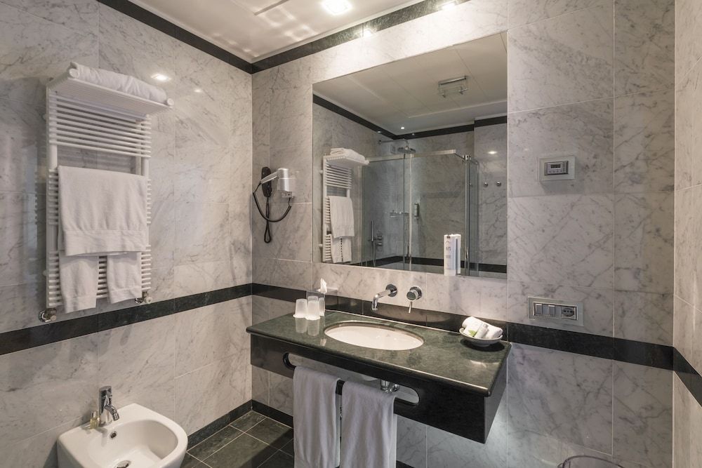 Grand Hotel della Posta, WorldHotels Distinctive Superior Double or Twin Room 4