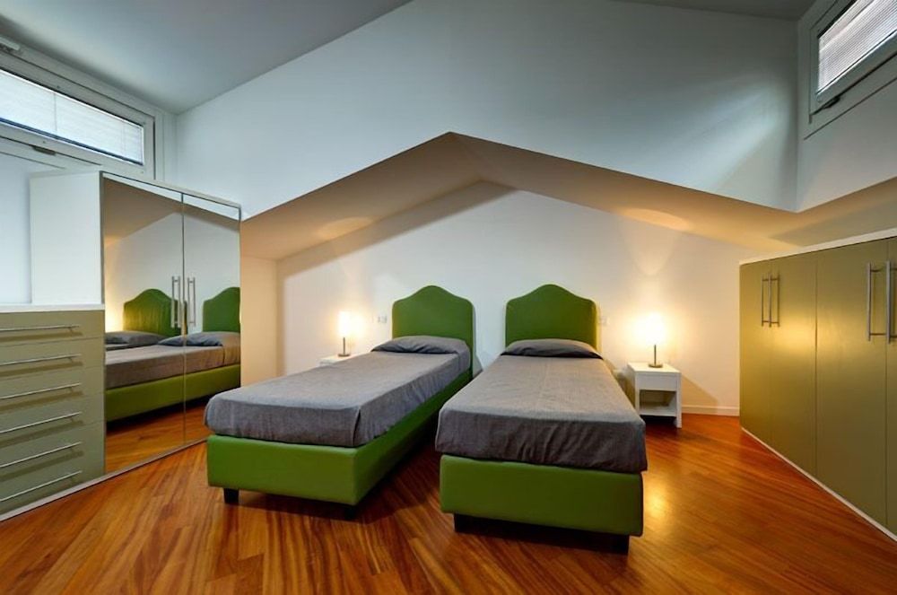 Deluxe Apartment