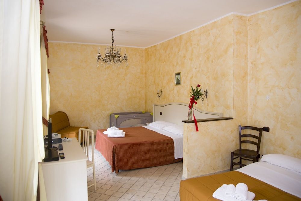 Panoramic Suite, Balcony, Pool View