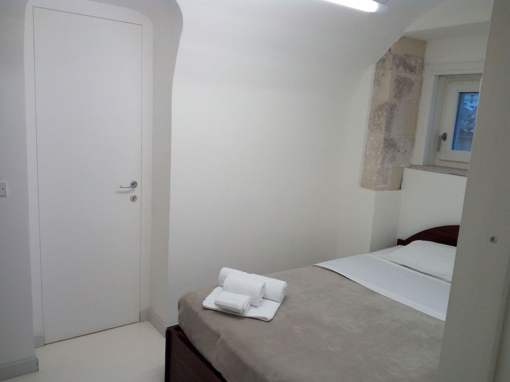 Classic Single Room