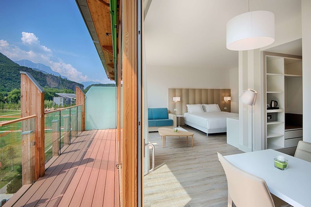 NH Trento Junior Suite, Terrace, Mountain View (New Style Extra Bed 3 adults) 2