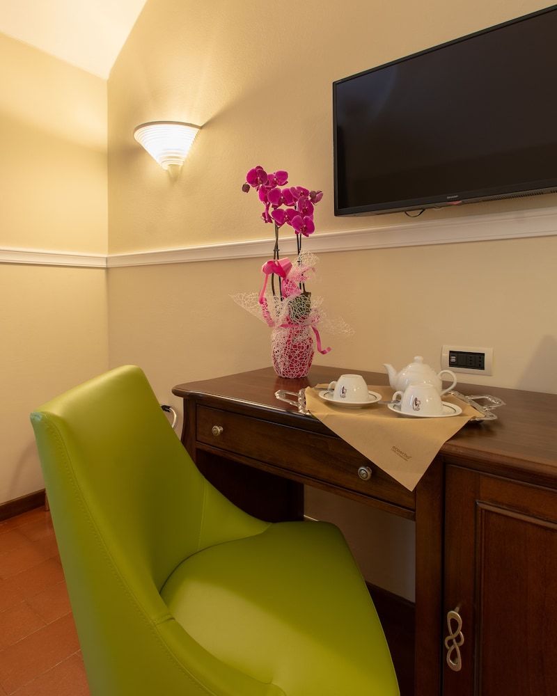 Hotel Antica Dogana Comfort Quadruple Room 5