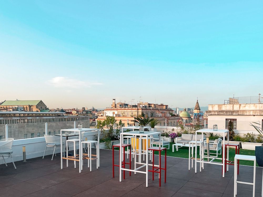 undefined NeapolitanTrips Hotel 3