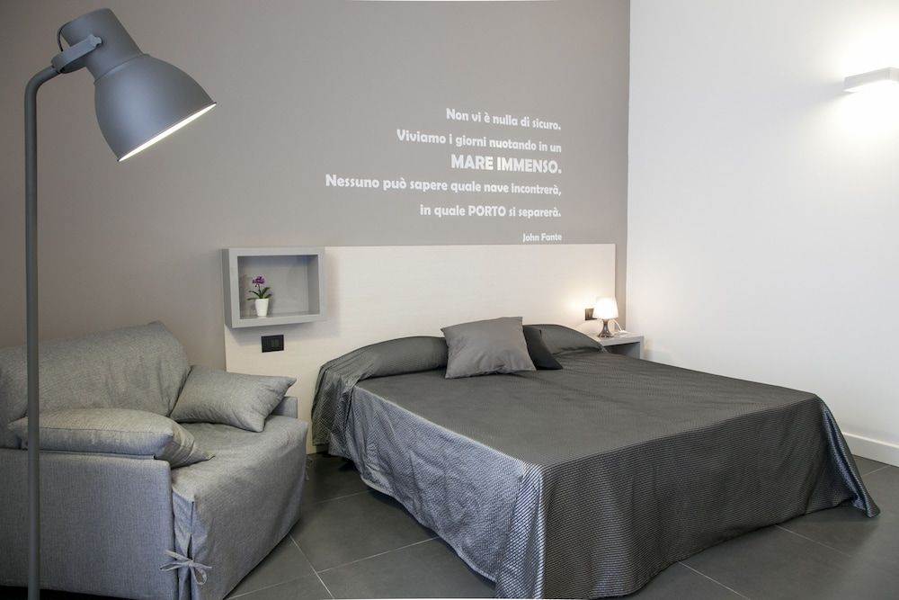 Nostos rooms & Apartments Superior Triple Room, City View 2