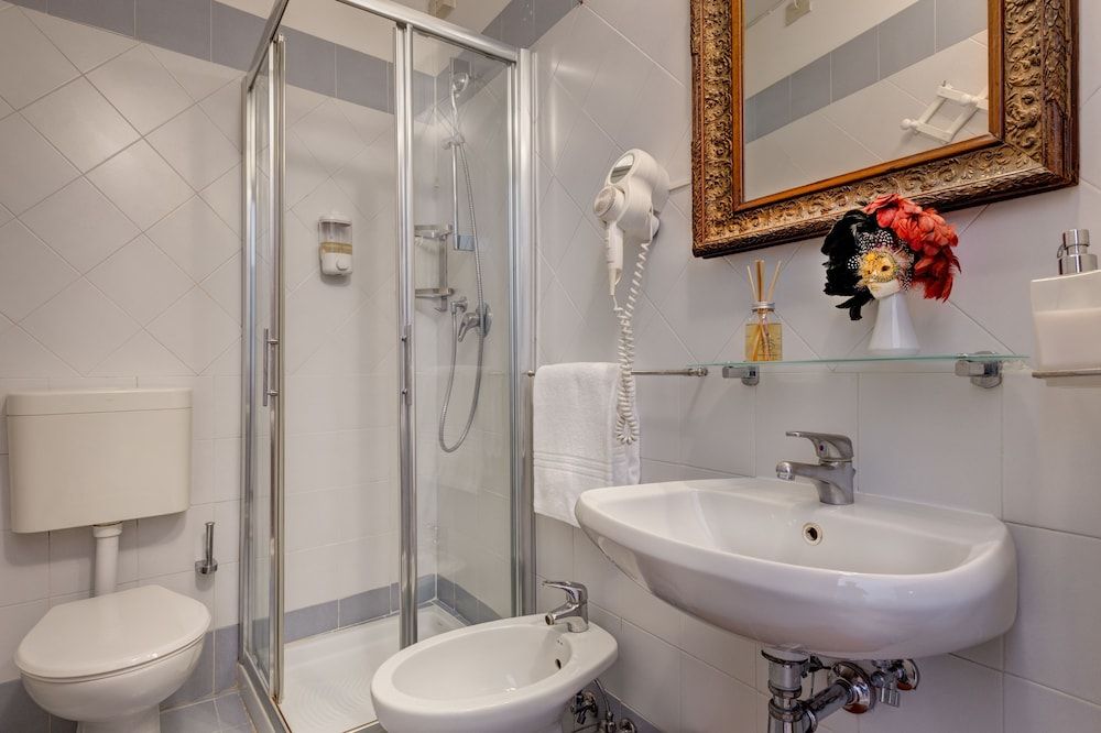 Hotel San Samuele Double Room 4