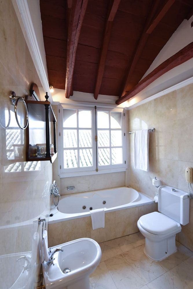 Las Casas de la Judería, Sevilla Historic City Center Double Room, Jetted Tub 6