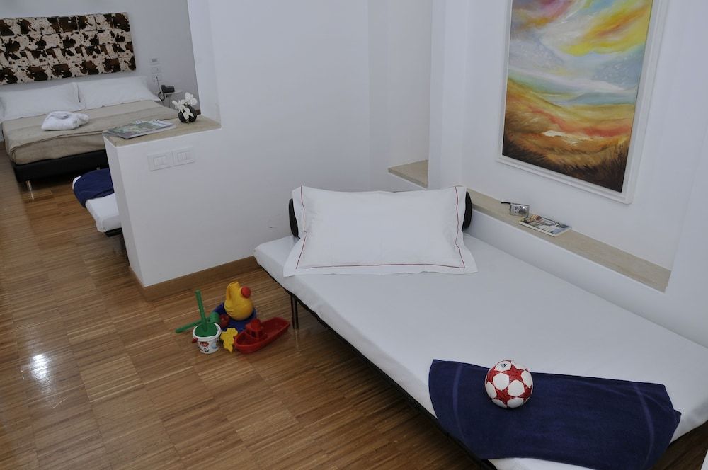 Hotel del Conte Superior Room 2