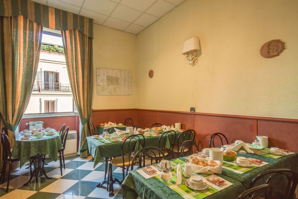 undefined Hotel Giorgina 2